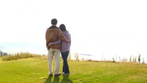 中高年の出会い方8選【本気の婚活！結婚しないパートナー探しも】
